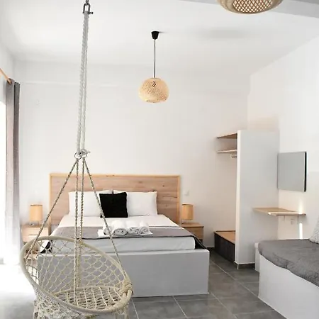 Heliofos Apartment *